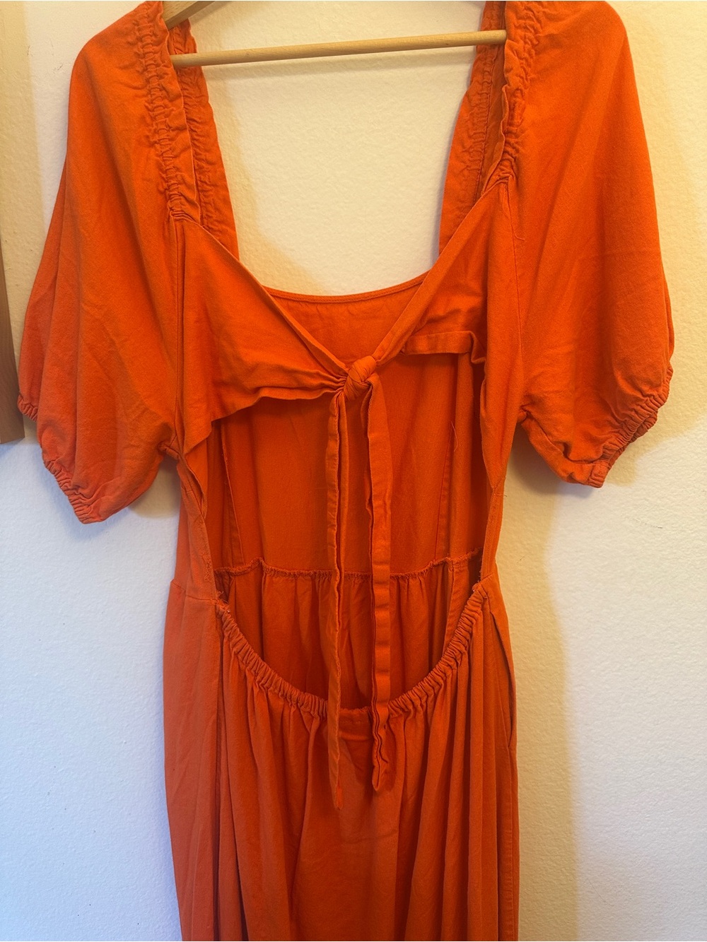 Who What Wear Orange Puff-Sleeve Square-Neck Midi Dress - Picture 4 of 5